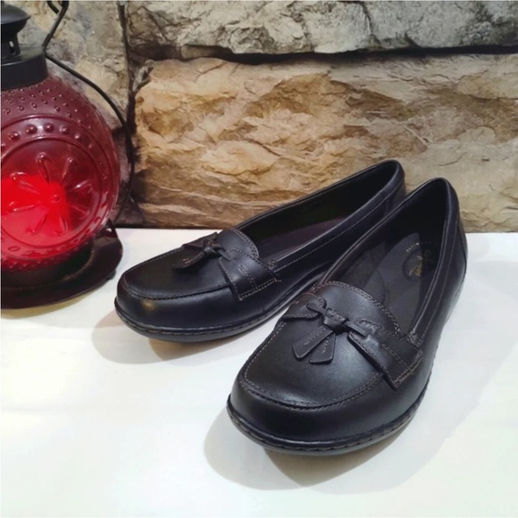 12W Clarks Ashland Bubble Loafer Black Leather Padded Insoles Tassels 12 Wide - Picture 9 of 11